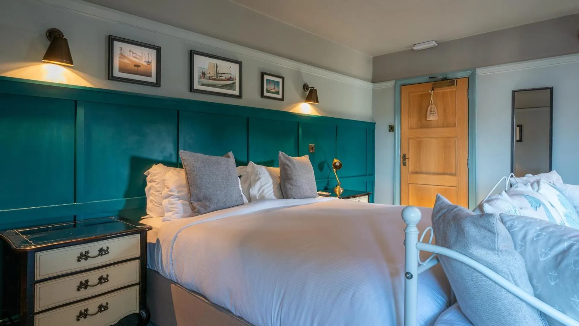 **** Inn The Mayflower Lymington United Kingdom
